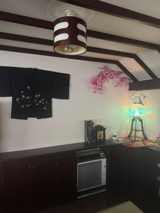 Apartment 70s Japanesestyle 2ldk 30 Min Shibuya 50sqm Space